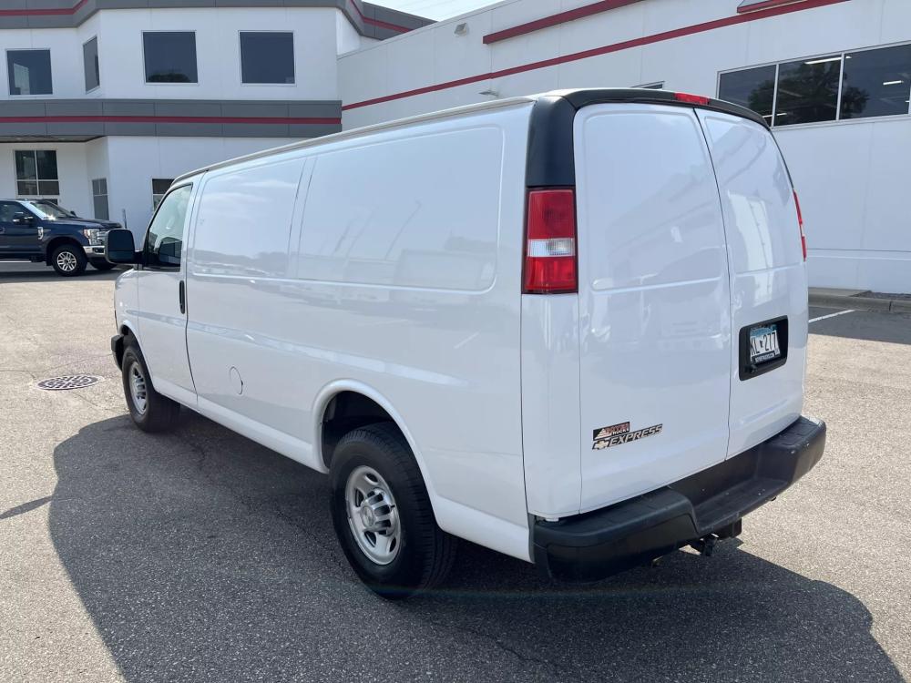 2019 Chevrolet Express | Photo 3 of 20