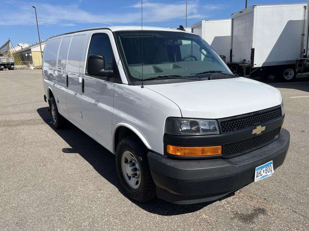 2018 Chevrolet Express | Photo 16 of 20