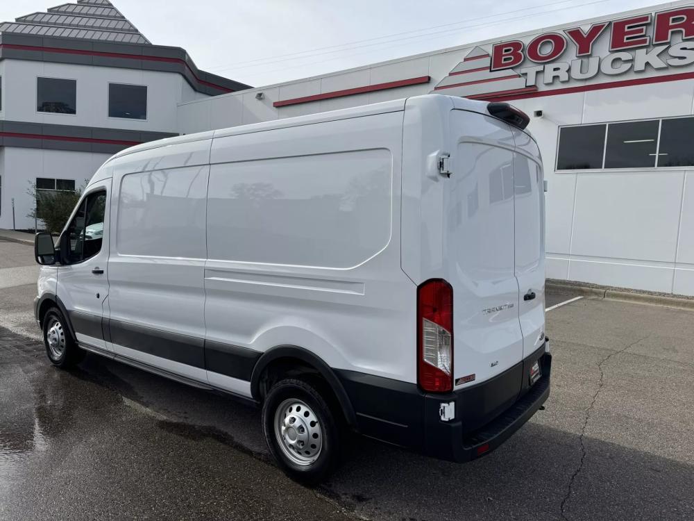 2023 Ford Transit | Photo 3 of 21