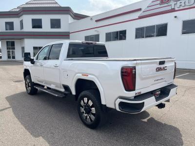 2024 Gmc Denali | Thumbnail Photo 3 of 19