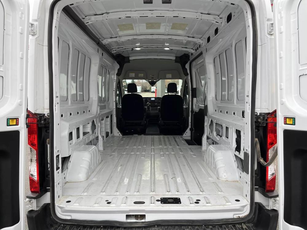 2023 Ford Transit | Photo 10 of 18