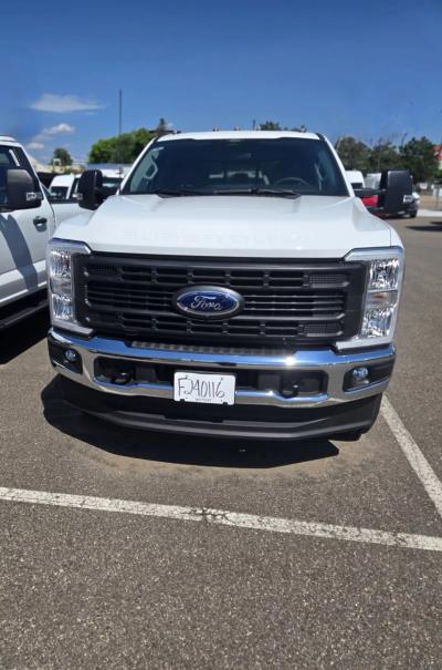 2024 Ford F-350 | Thumbnail Photo 9 of 10