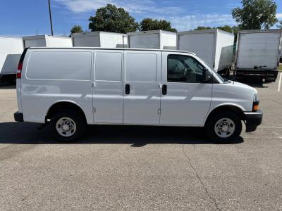 2018 Chevrolet Express | Thumbnail Photo 15 of 20