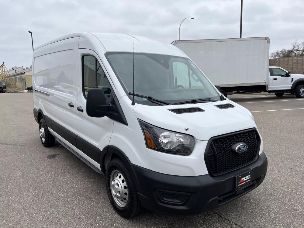 2023 Ford Transit | Photo 14 of 18