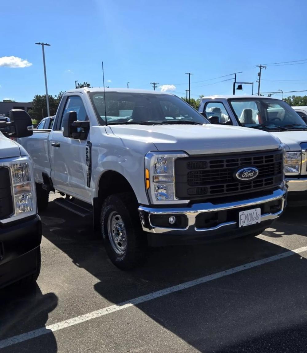 2024 Ford F-250 | Photo 9 of 10