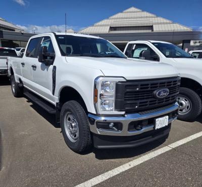 2024 Ford F-350 | Thumbnail Photo 9 of 10