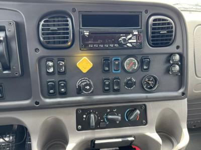 2018 Freightliner M2 106 | Thumbnail Photo 3 of 15