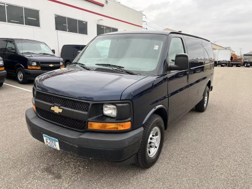 2017 Chevrolet Express photo