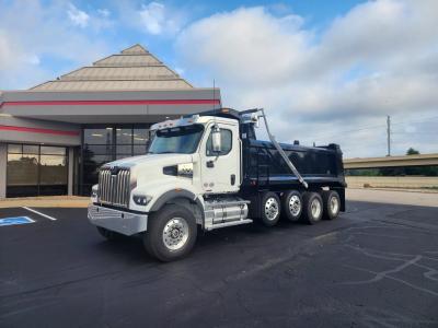 2025 Western Star 47X | Thumbnail Photo 7 of 17