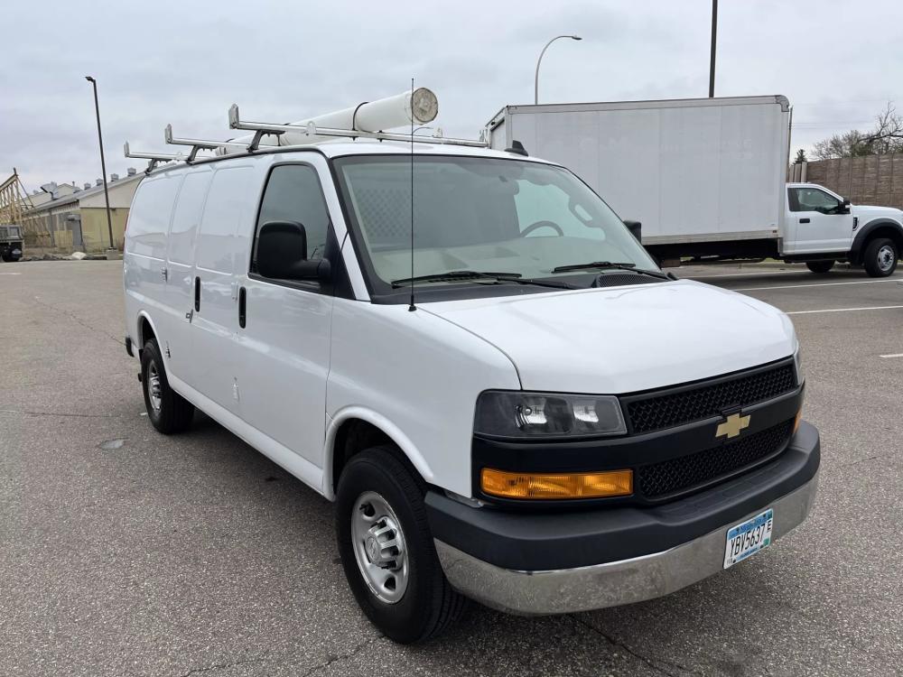 2018 Chevrolet Express | Photo 16 of 20