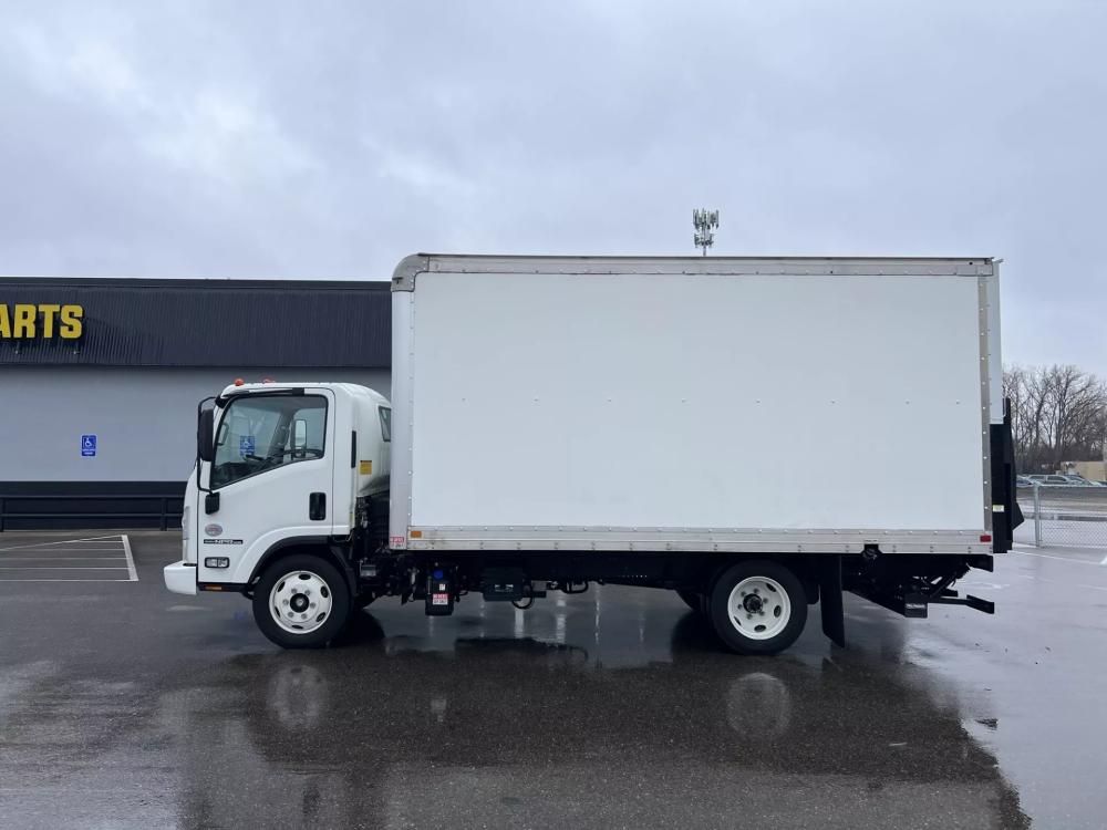 2021 Isuzu Npr | Photo 2 of 17