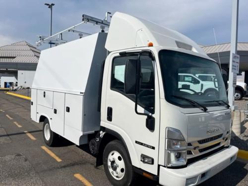 2023 Isuzu Npr Hd Gas photo