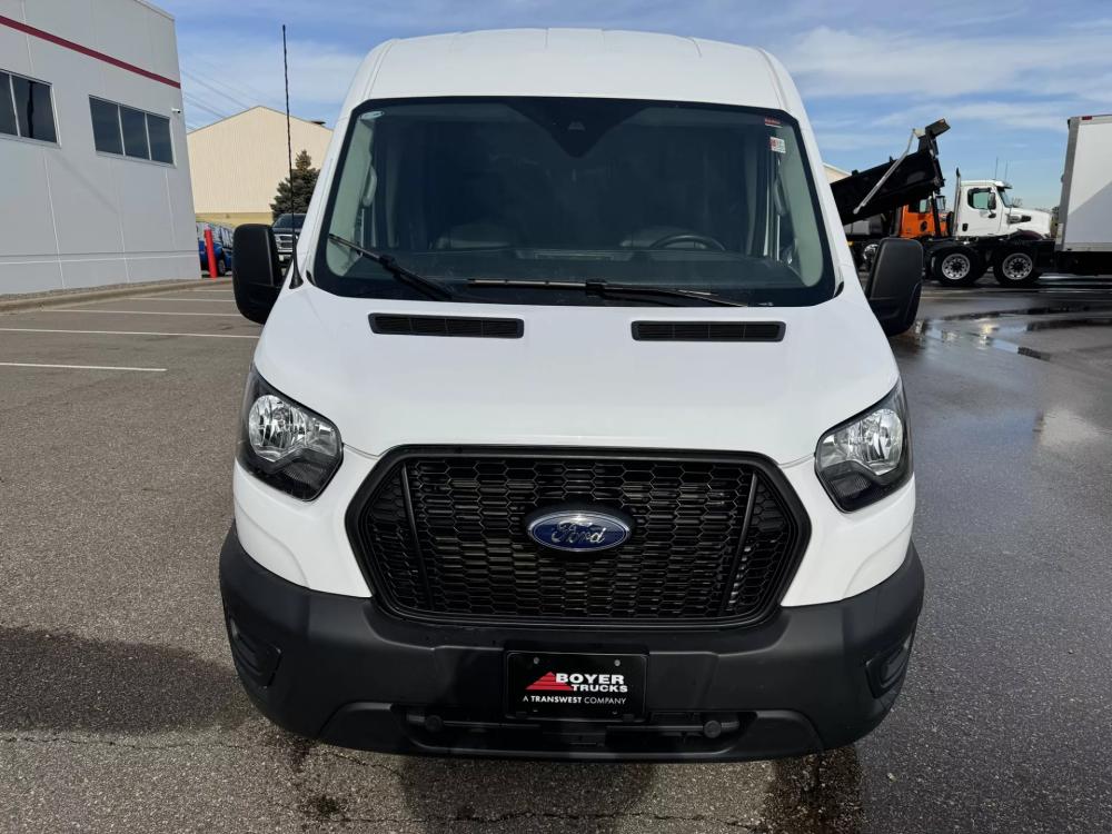 2023 Ford Transit | Photo 8 of 21