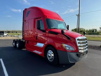 2021 Freightliner Cascadia | Thumbnail Photo 4 of 13