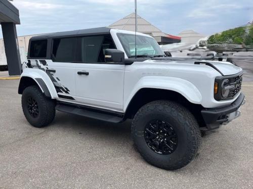 2024 Ford Bronco photo