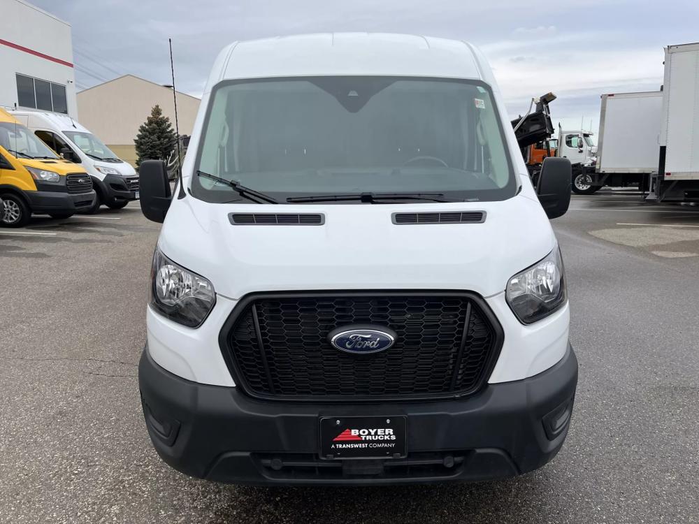 2023 Ford Transit | Photo 15 of 18