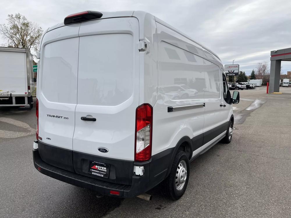 2023 Ford Transit | Photo 12 of 18